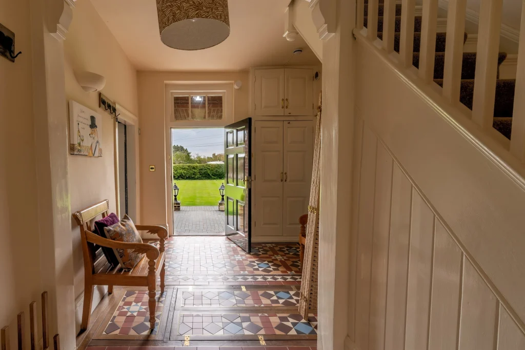 Whole House Rental for up to 18 guests, Luxury staycation farmhouse